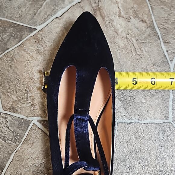 New in Box Yoki Urban-80 Velvet Lace Up Flats Sz 8.5 Navy - Picture 8 of 9